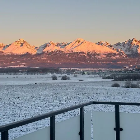 For 4 With Balcony & High Tatras View, Free Parking * Poprad