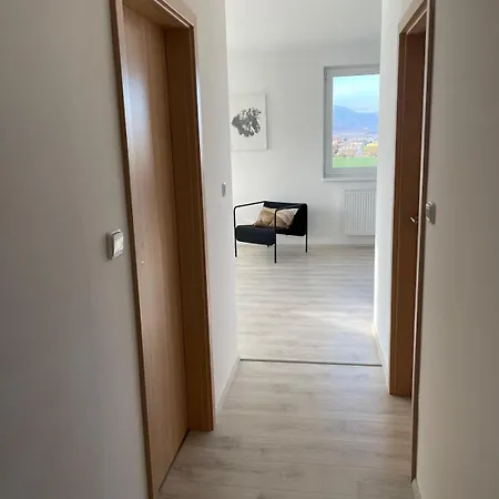 For 4 With Balcony & High Tatras View, Free Parking *