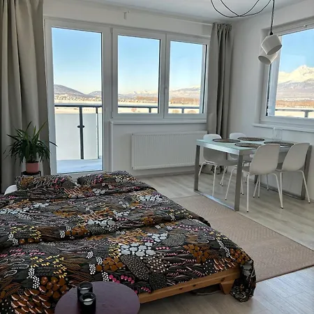 For 4 With Balcony & High Tatras View, Free Parking بوبراد