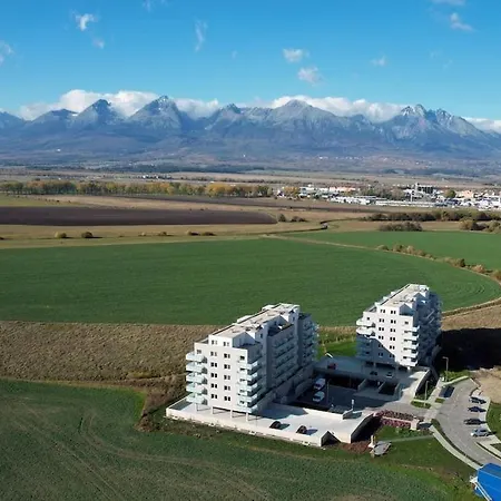For 4 With Balcony & High Tatras View, Free Parking * Poprad